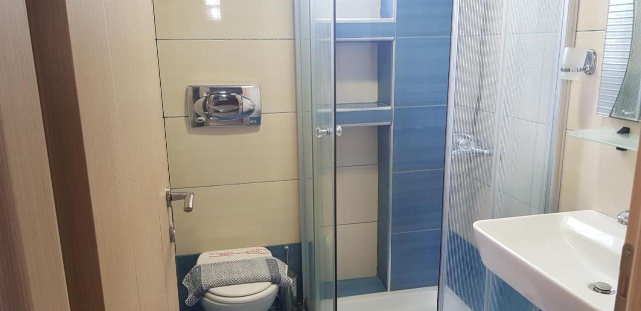 Hotel Oceanis Kallithea  ภายนอก รูปภาพ
